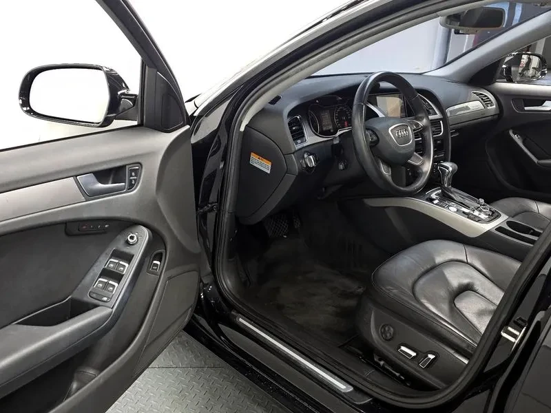 Audi A4 2.0 TDI Quattro, снимка 10 - Автомобили и джипове - 54143404