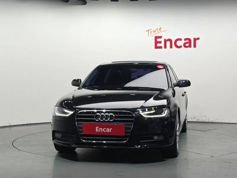 Audi A4 2.0 TDI Quattro, снимка 3 - Автомобили и джипове - 54143404