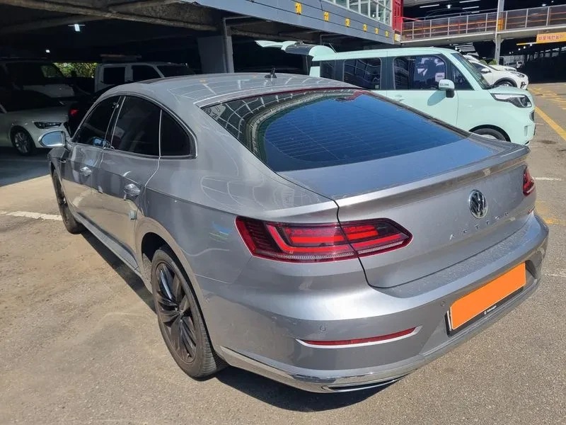 VW Arteon 2.0 TDI PRESTIGE, снимка 4 - Автомобили и джипове - 55295589