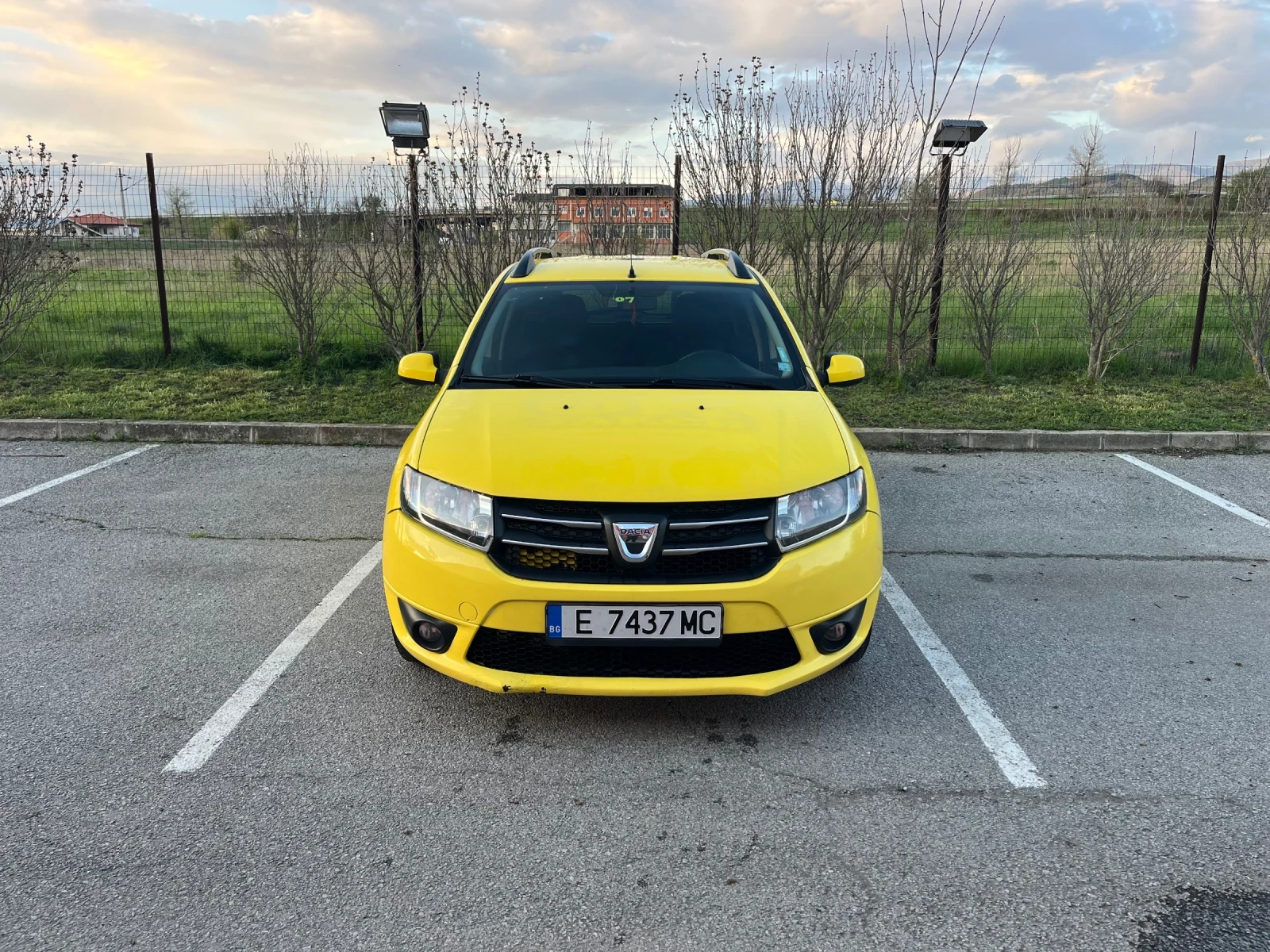 Dacia Logan 1.2 газ 4 цилиндъра - изображение 2