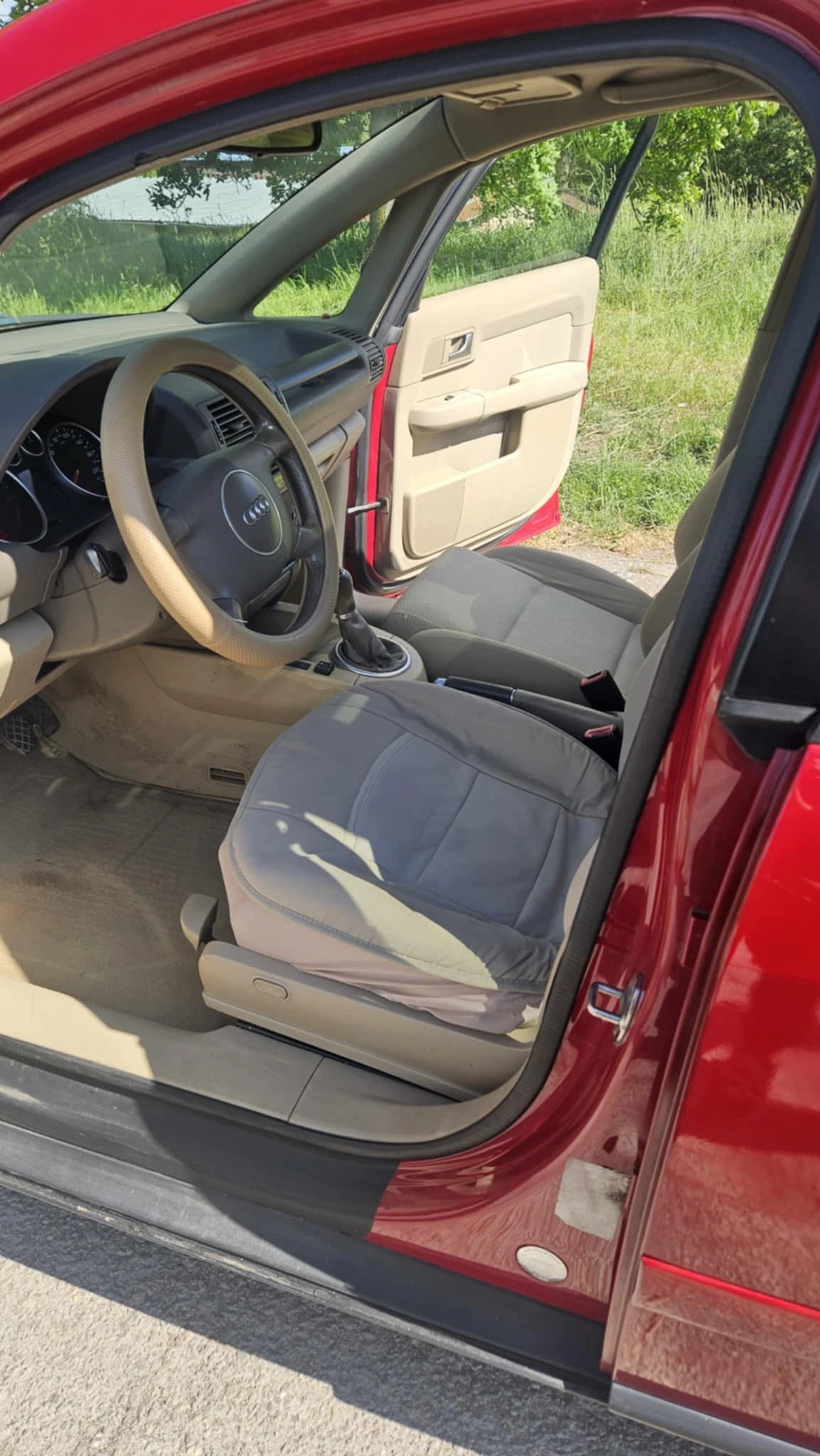 Audi A2 1.4 - изображение 7