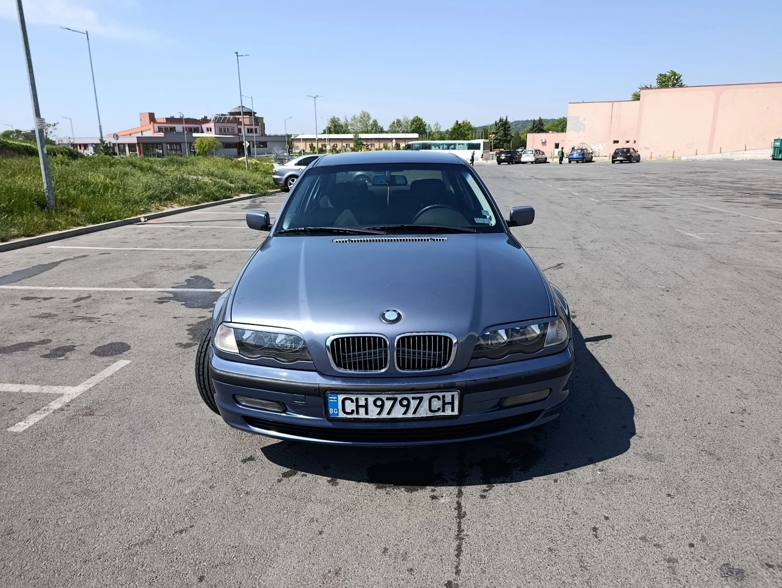 BMW 323  - изображение 5