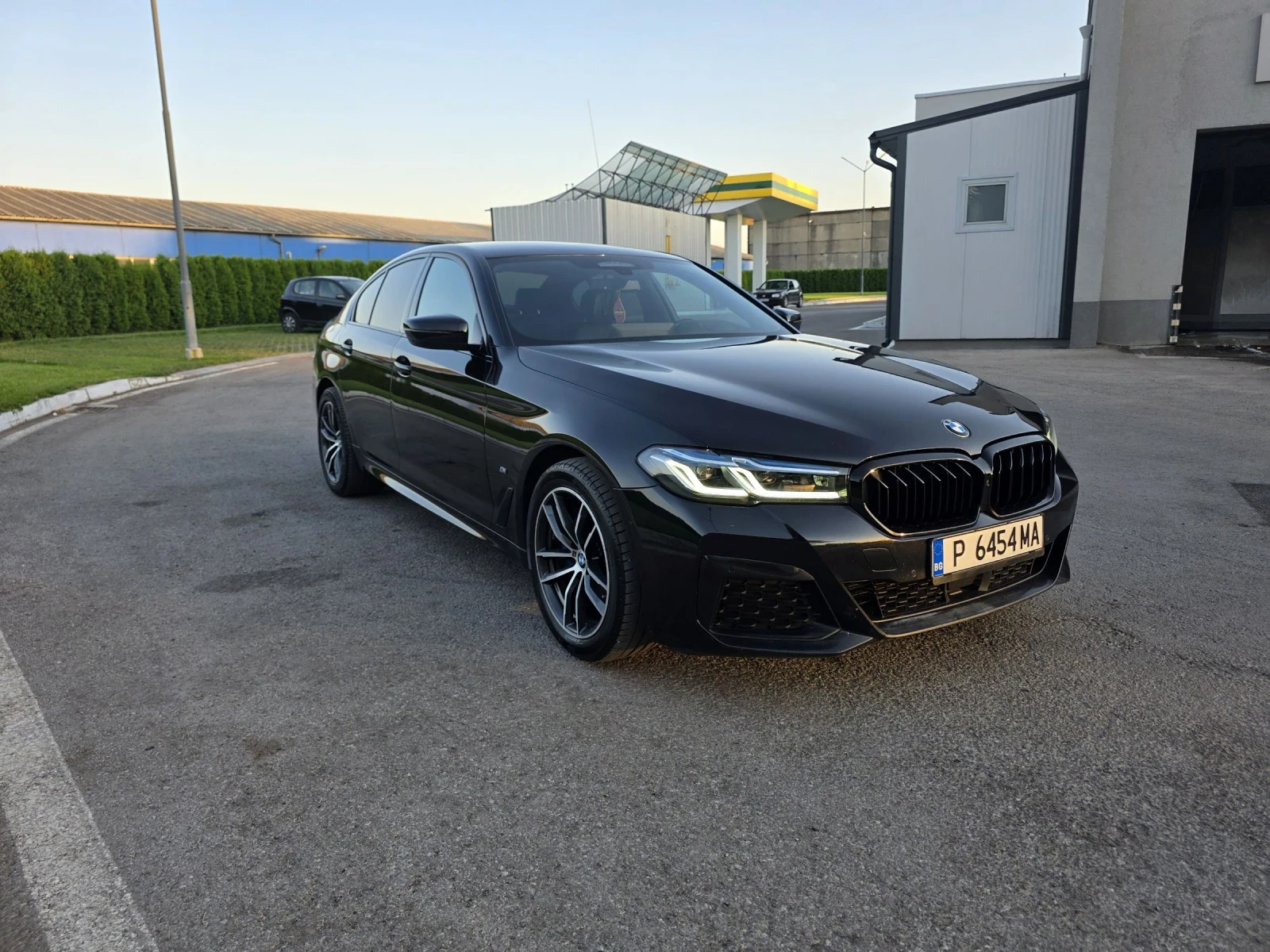 BMW 530 M-PACK FULL LASER | Mobile.bg   1