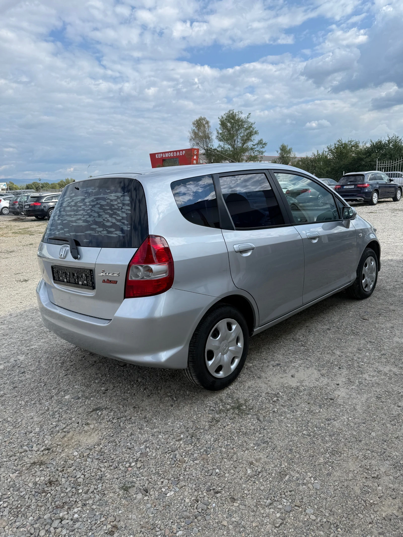 Honda Jazz 1.2i* ЛИЗИНГ - изображение 4