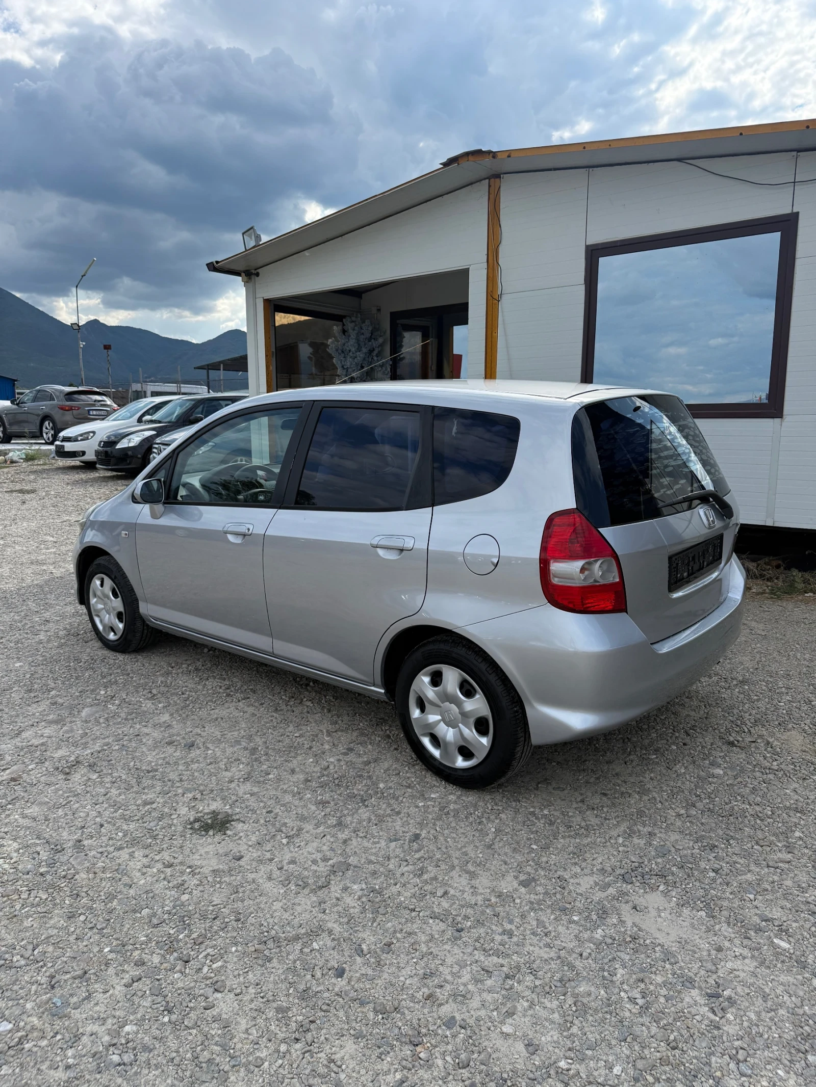Honda Jazz 1.2i* ЛИЗИНГ - изображение 6