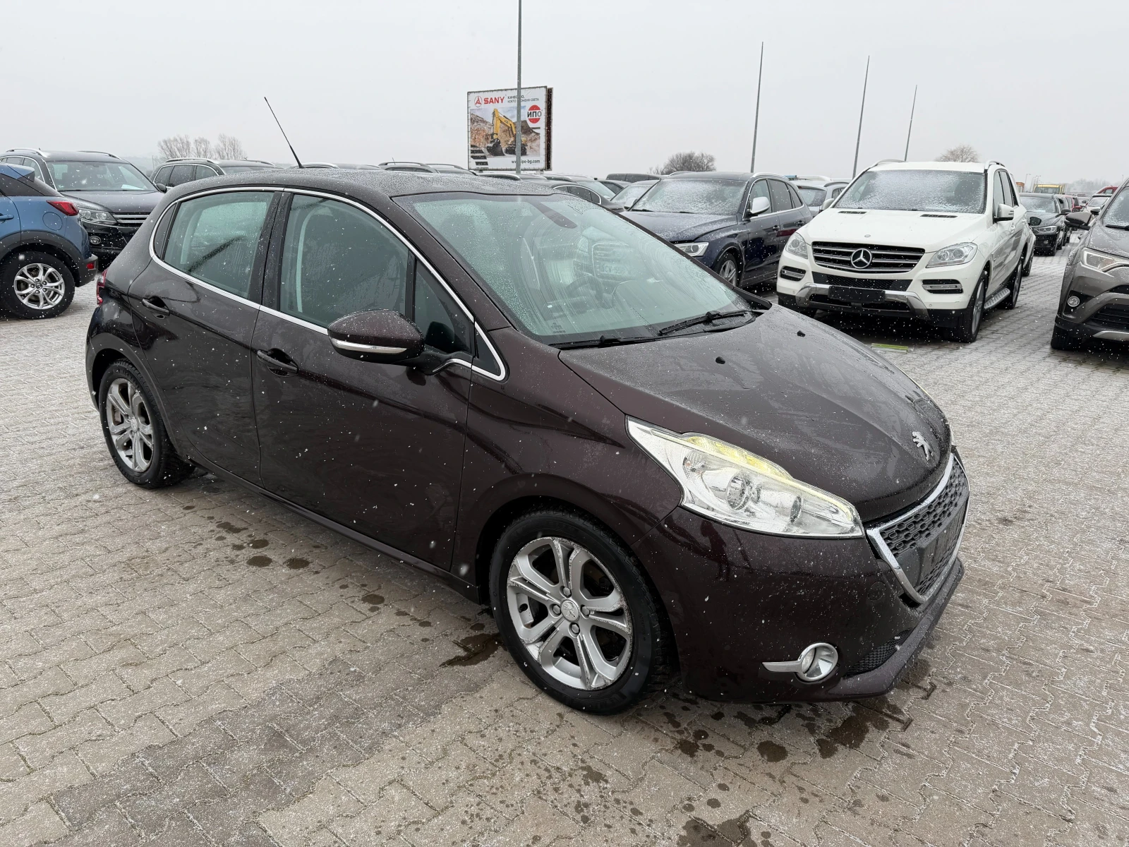 Peugeot 208 1.4VTi NAVI EURO 5 | Mobile.bg � ����������� 4