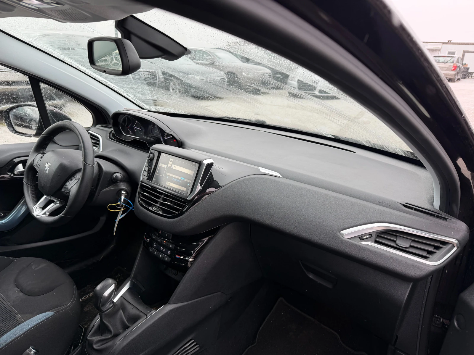 Peugeot 208 1.4VTi NAVI EURO 5 | Mobile.bg � ����������� 10