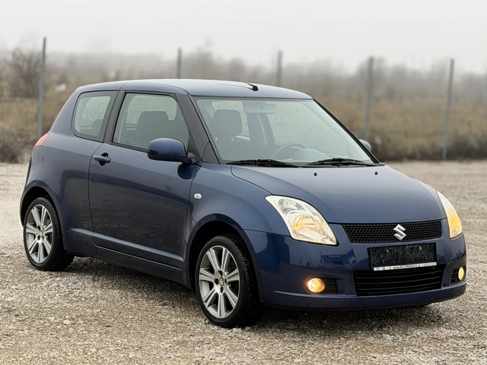 Suzuki Swift 1.3i 90�.� * ��������*  | Mobile.bg � ����������� 1