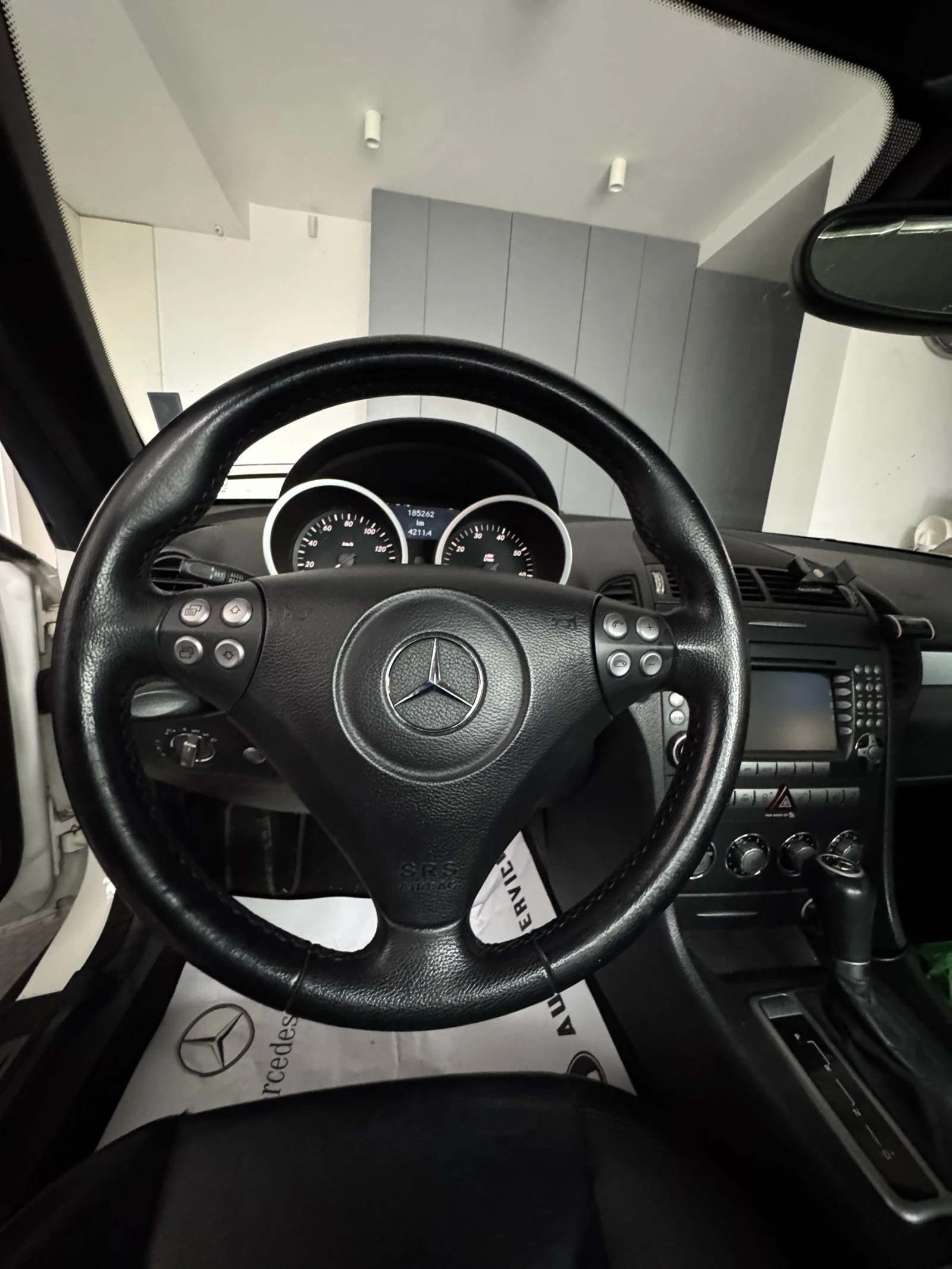 Mercedes-Benz SLK 280, снимка 8 - Автомобили и джипове - 53743165