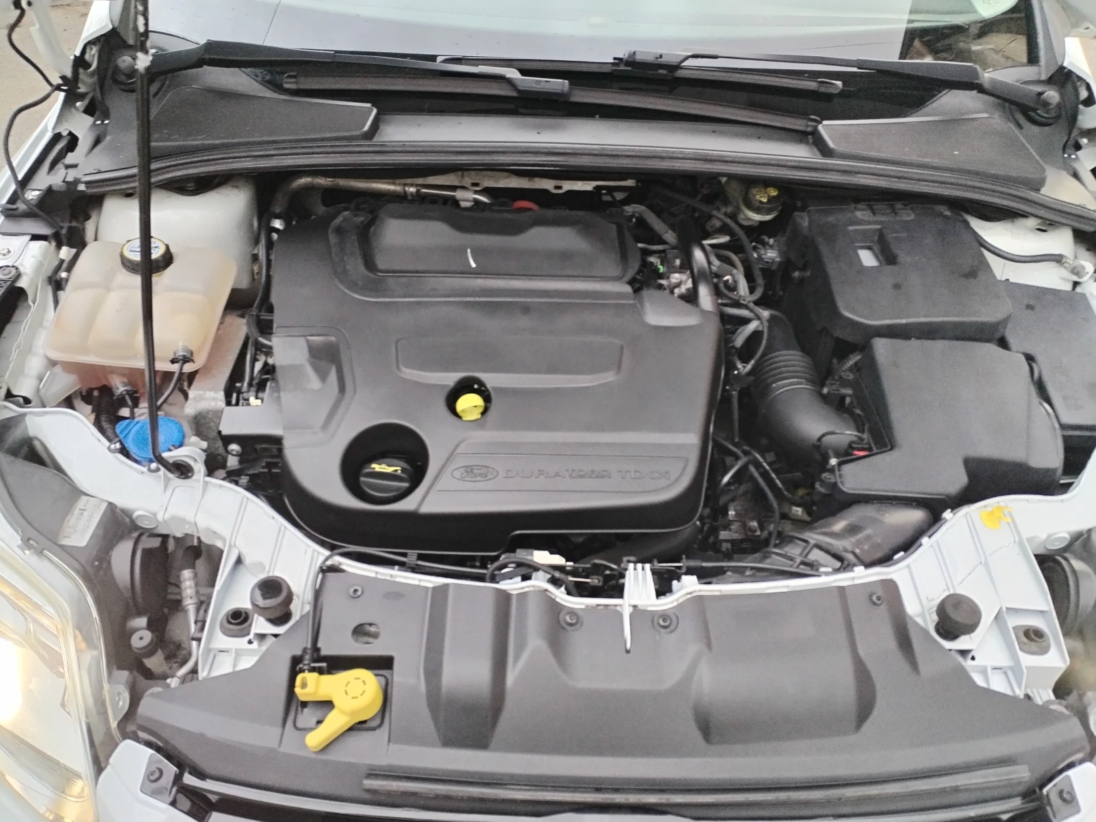 Ford Focus 2.0 CDTI/Titanium, снимка 17 - Автомобили и джипове - 54088655