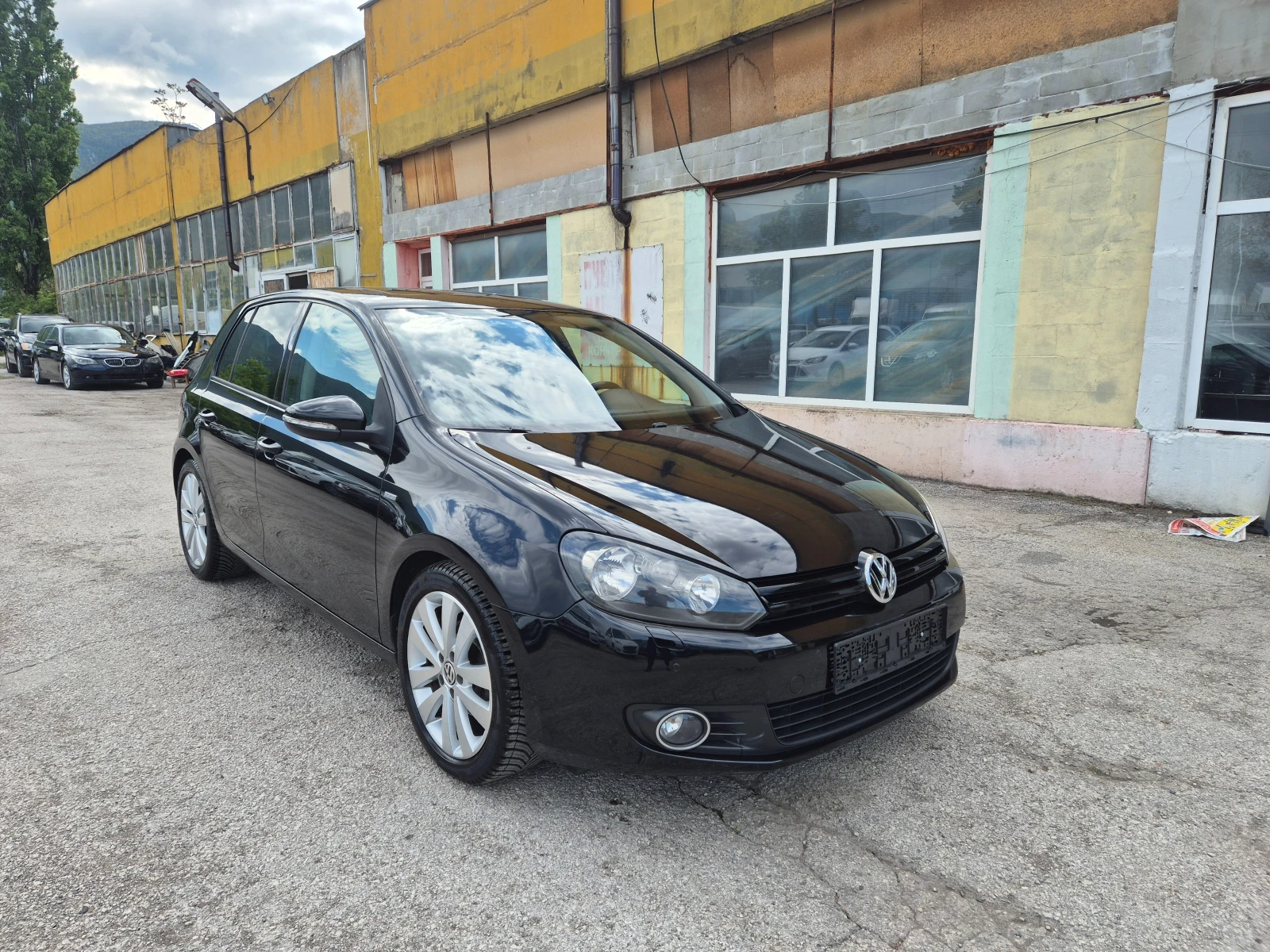 VW Golf 6 MATCH EDITION ITALY УНИКАТ, снимка 3 - Автомобили и джипове - 54415283