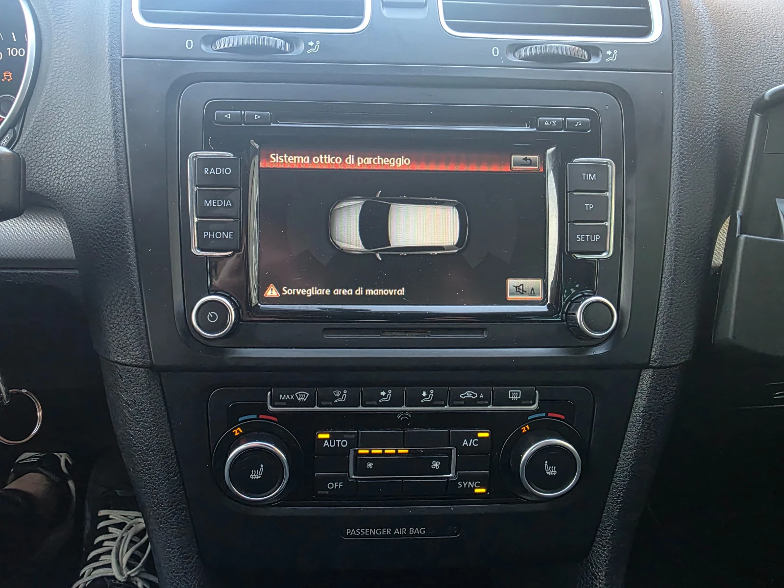 VW Golf 6 MATCH EDITION ITALY УНИКАТ, снимка 14 - Автомобили и джипове - 54415283