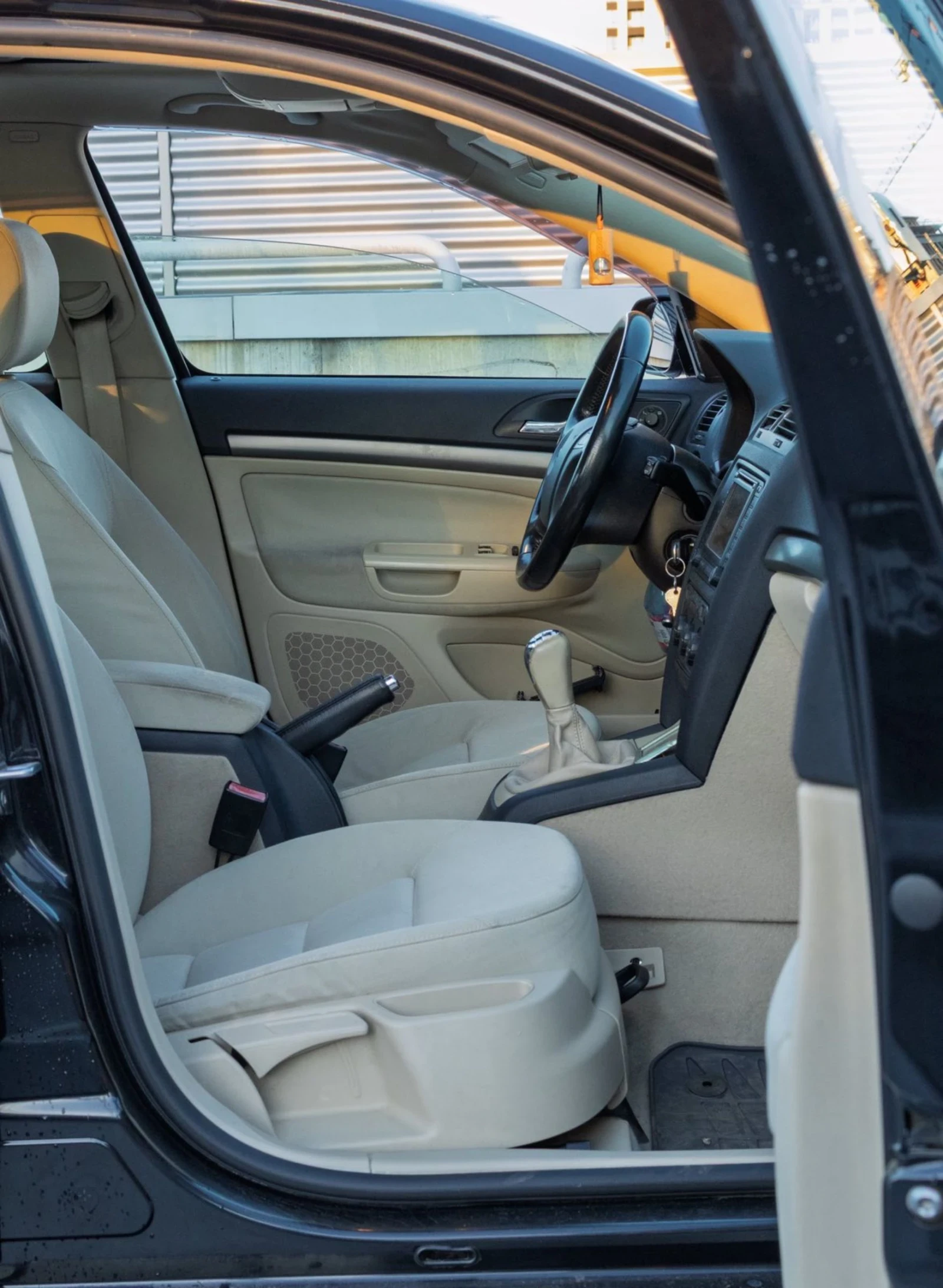 Skoda Octavia, снимка 13 - Автомобили и джипове - 54598642