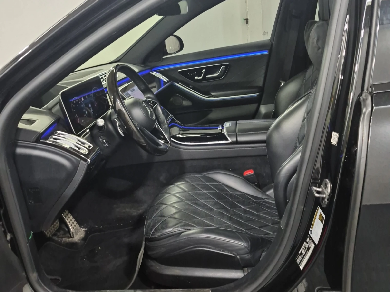 Mercedes-Benz S 580 4MATIC/BURMESTER/PANO/DISTRONIC/ОБДУХВАНЕ/360/HUD, снимка 8 - Автомобили и джипове - 54977112