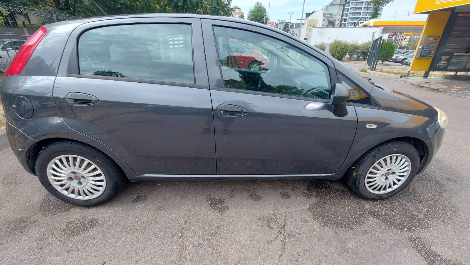Fiat Punto, снимка 5 - Автомобили и джипове - 56129537