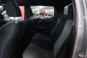 Toyota Tacoma 4x4 Double Cab / CARFAX / АВТОКРЕДИТ , снимка 10