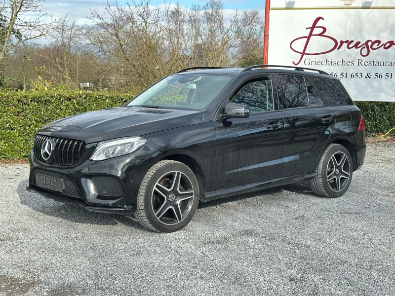 Mercedes-Benz GLE 350 d* * 4Matic* * AMG Line* * NightPaket* * , снимка 3 - Автомобили и джипове - 49079095