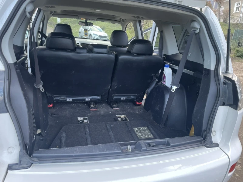Mitsubishi Outlander, снимка 15 - Автомобили и джипове - 52867386