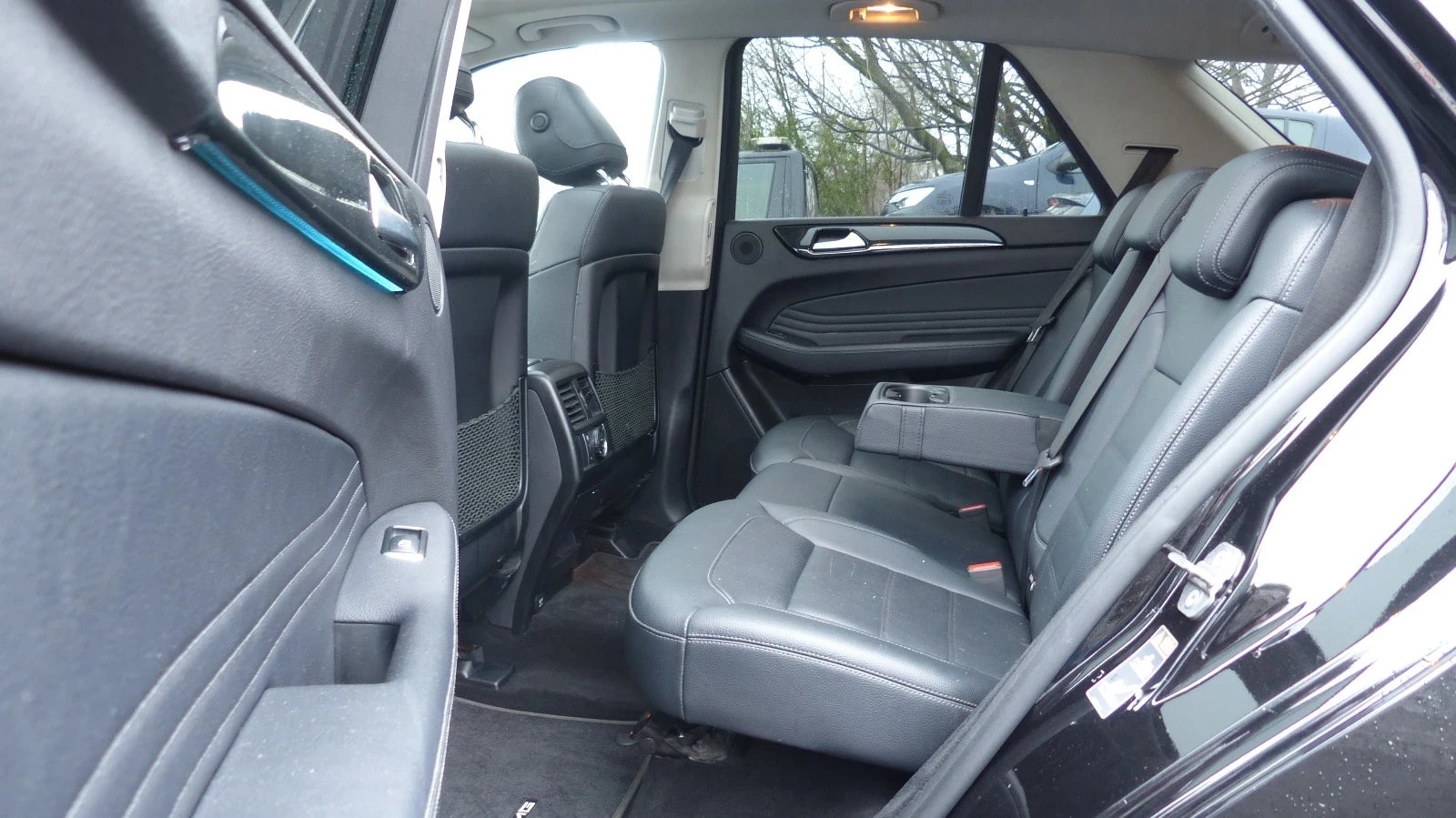 Mercedes-Benz GLE 350 d* * 4Matic* * AMG Line* * NightPaket* *  | Mobile.bg   11