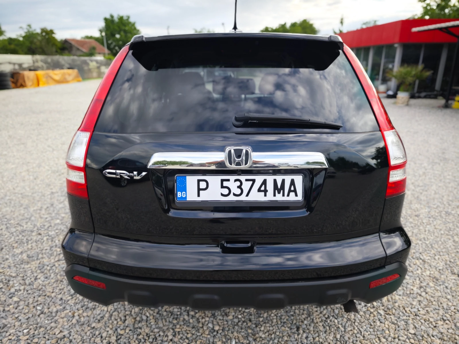 Honda Cr-v 8RAM/8ЯДР NAV-БЪЛГАРСКИ/СПОЙЛЕР/СТЕПЕН/НОВИ ДЖАНТИ - изображение 8