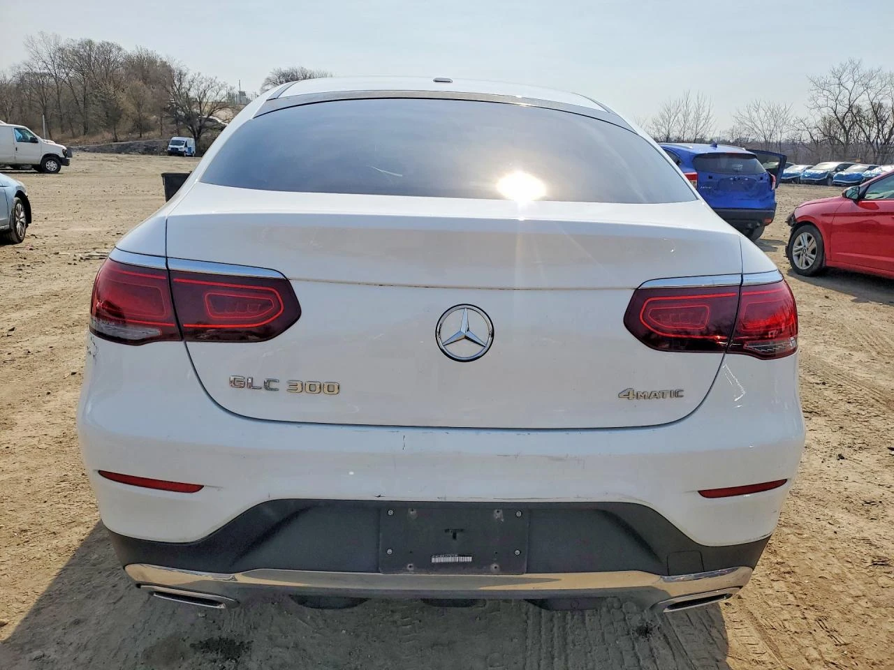 Mercedes-Benz GLC 2.0l Coupe 300 4Matic, снимка 6 - Автомобили и джипове - 54919586