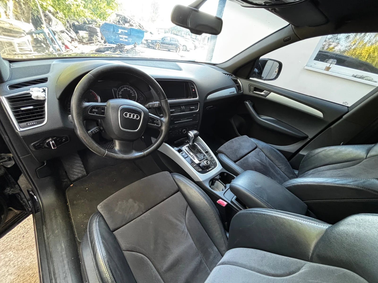 Audi Q5 2.0TDI 170Hp automatic , снимка 12 - Автомобили и джипове - 56404884