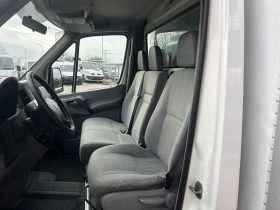 VW Crafter 2.5TDI 3.5т. 4.40м. Клима , снимка 14