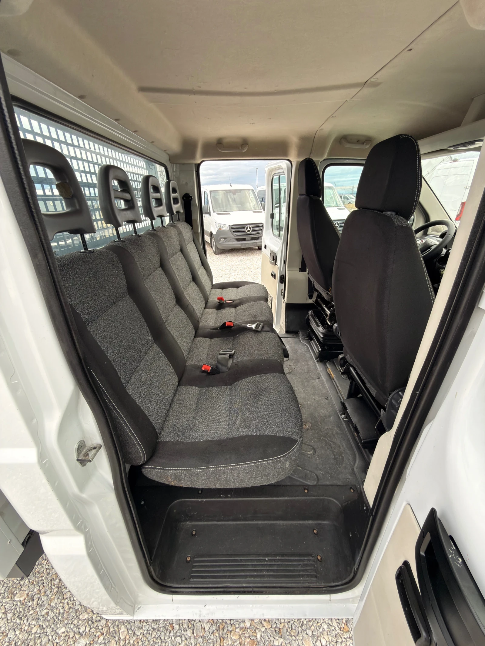 Fiat Ducato 3.0JTD-Климатроник-6местен, снимка 11 - Бусове и автобуси - 56725561