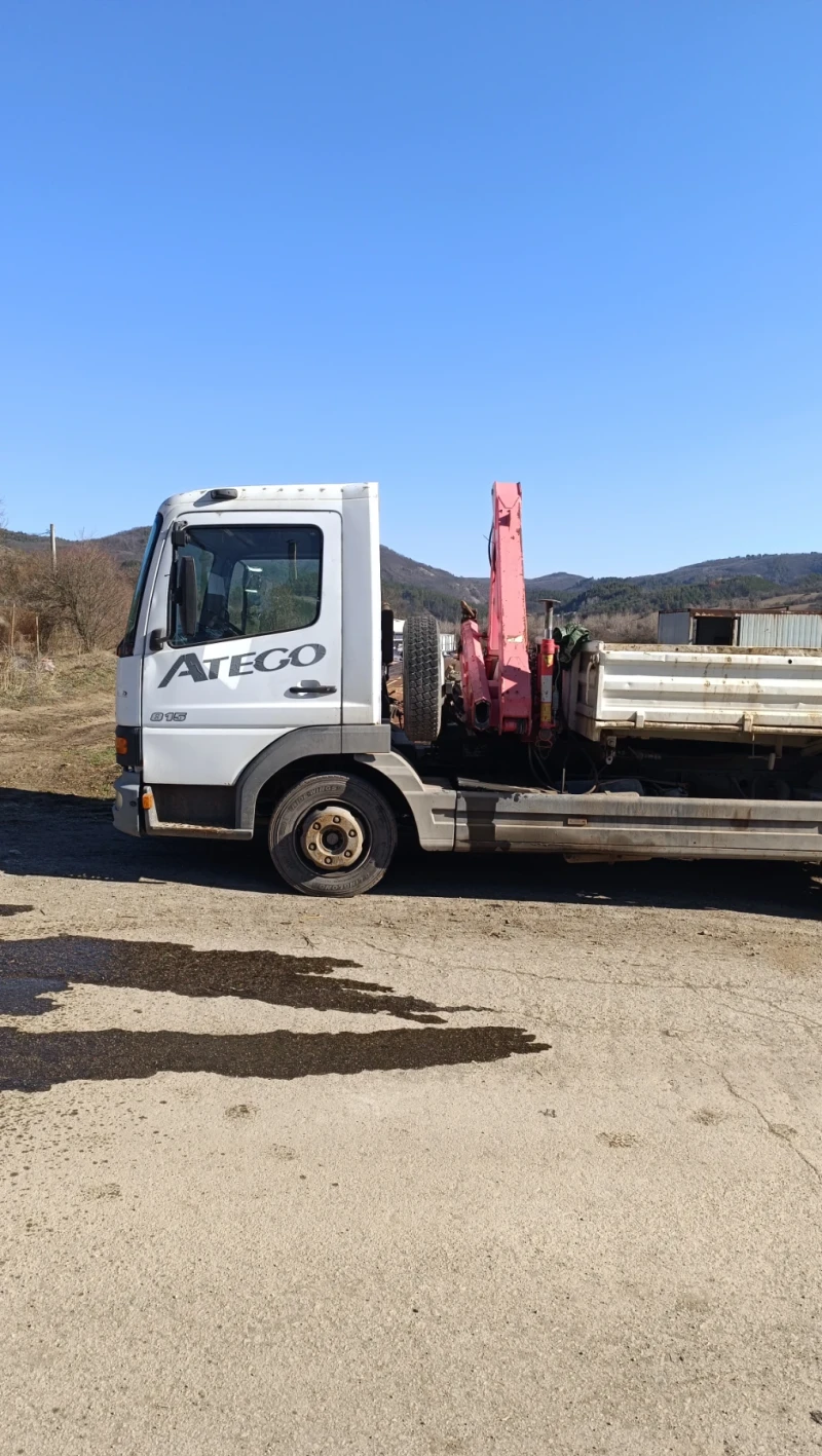 Mercedes-Benz Atego Самосвал с кран, снимка 2 - Камиони - 49264265