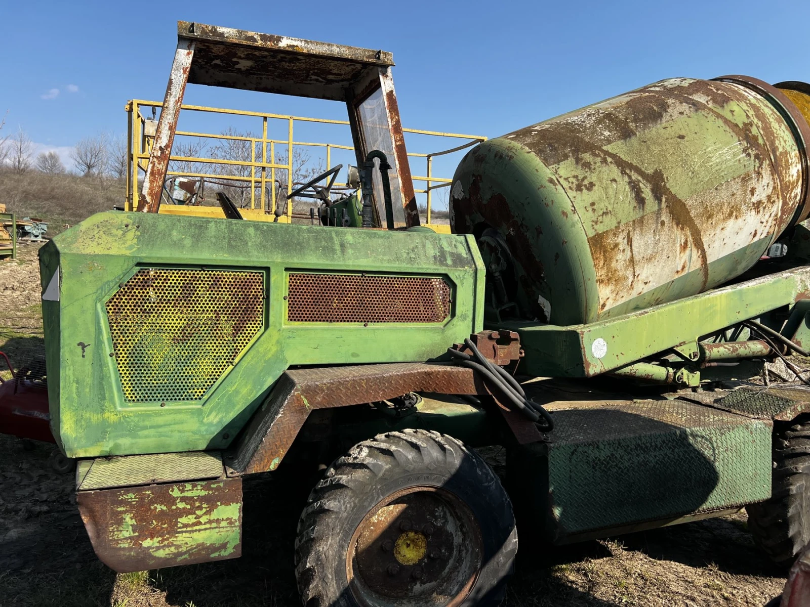 Бетон помпа Друга марка, снимка 5 - Индустриална техника - 53760167