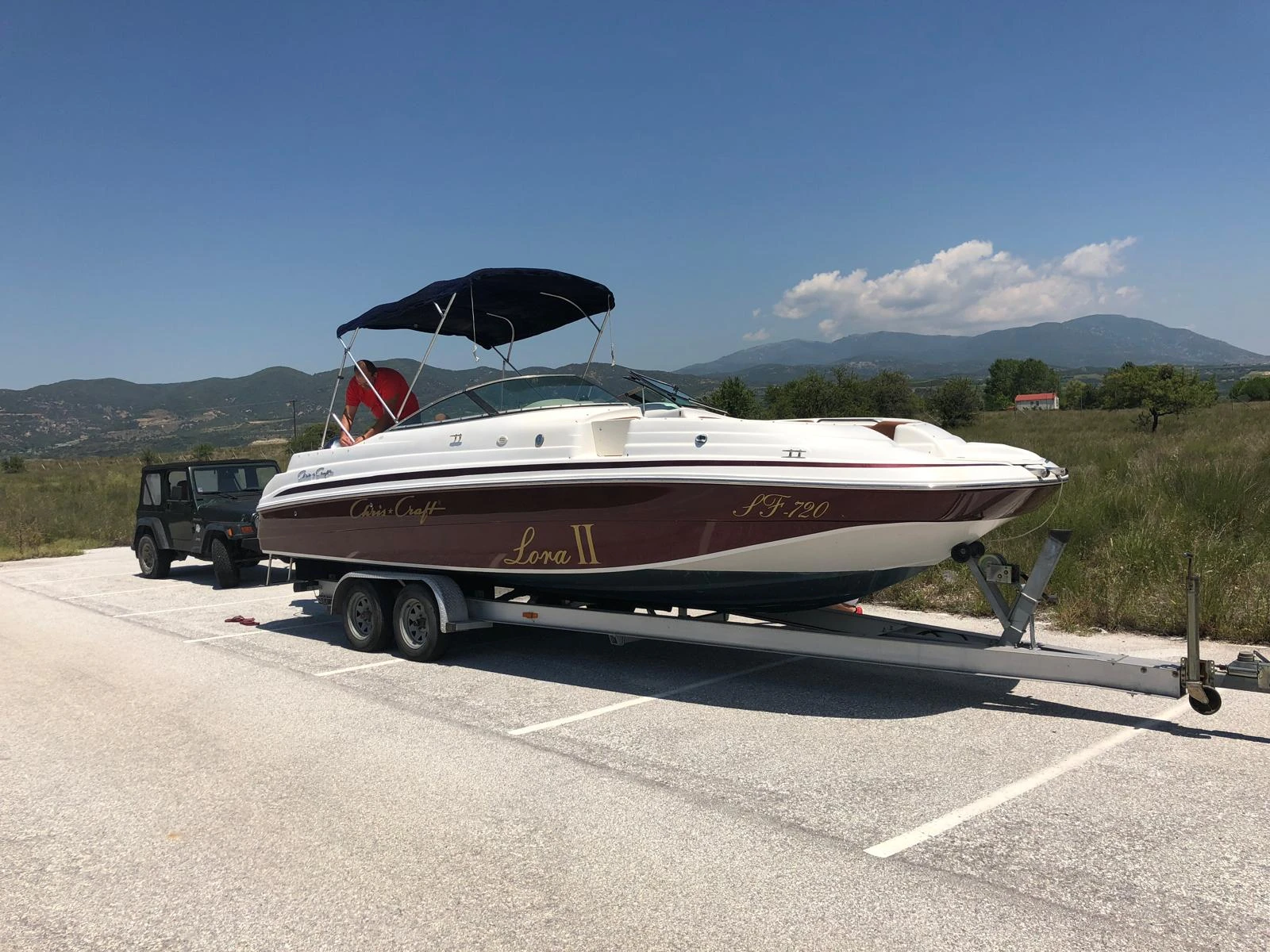 Моторна яхта Chris Craft 262 SD - изображение 2