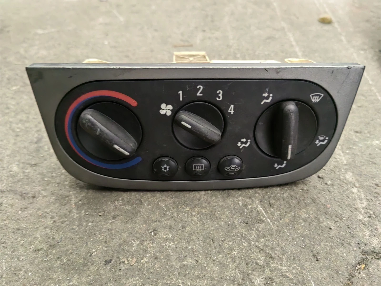   - Opel Corsa C 2003.  | Mobile.bg   4