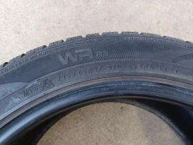 Гуми Зимни 235/45R17, снимка 10 - Гуми и джанти - 47299599