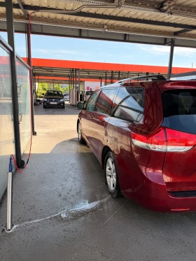 Toyota Sienna, снимка 4
