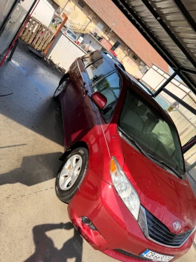 Toyota Sienna, снимка 3
