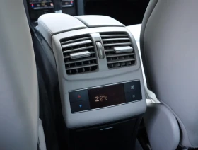 Mercedes-Benz E 220 CDI/Avantgard/Подгрев/PDC/Навигация/Шибедах, снимка 12