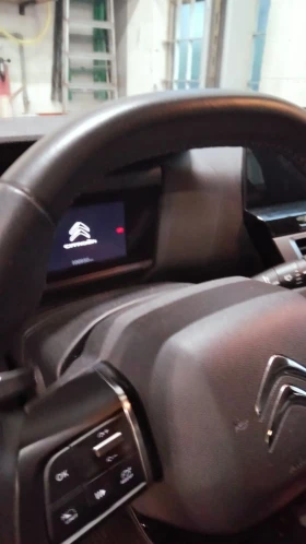 Citroen C4 09.2022г Италия - 25000 лв. / 12782.30 € - 95367561 5