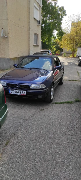 Opel Astra 