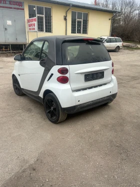 Smart Fortwo 59000км - 3599 € / 7039.03 лв. - 29233784 6