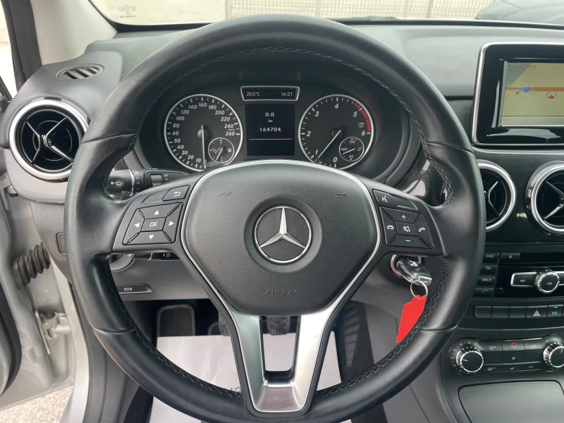 Mercedes-Benz B 180 1.5 DCi Full, снимка 8 - Автомобили и джипове - 47303806