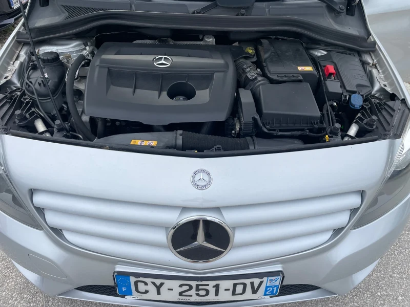 Mercedes-Benz B 180 1.5 DCi Full, снимка 15 - Автомобили и джипове - 47303806