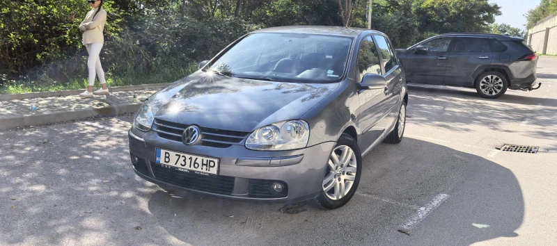 VW Golf 1.6, снимка 2 - Автомобили и джипове - 47566061