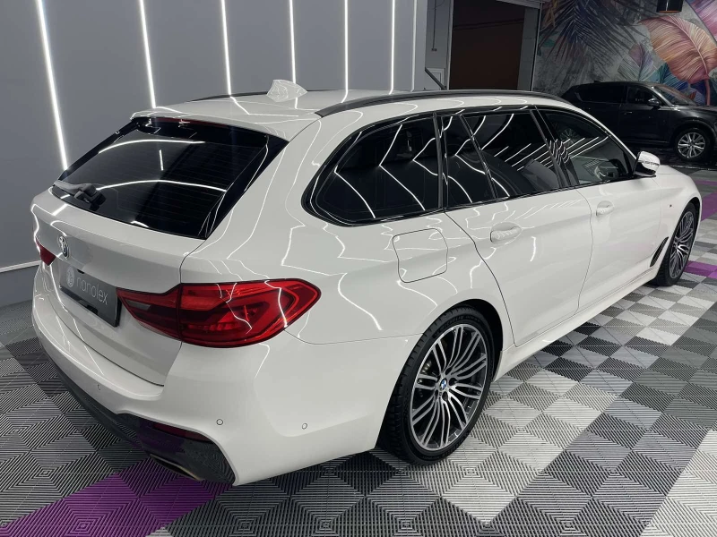 BMW 530  Touring Sport Line, снимка 3 - Автомобили и джипове - 47714452