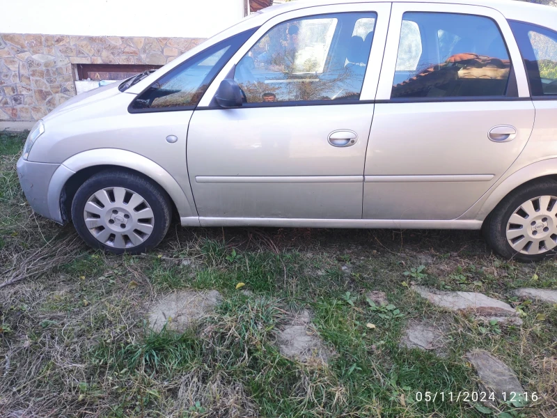 Opel Meriva, снимка 2 - Автомобили и джипове - 47848892