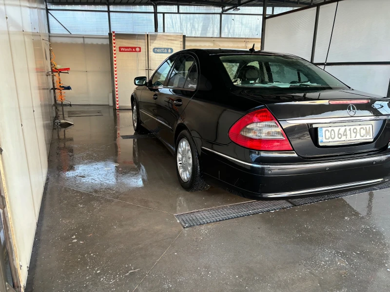 Mercedes-Benz E 280, снимка 3 - Автомобили и джипове - 48116804