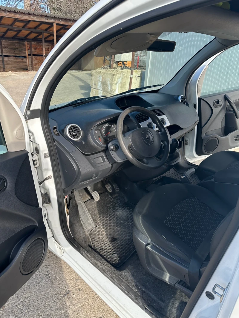 Renault Kangoo, снимка 7 - Автомобили и джипове - 49096686