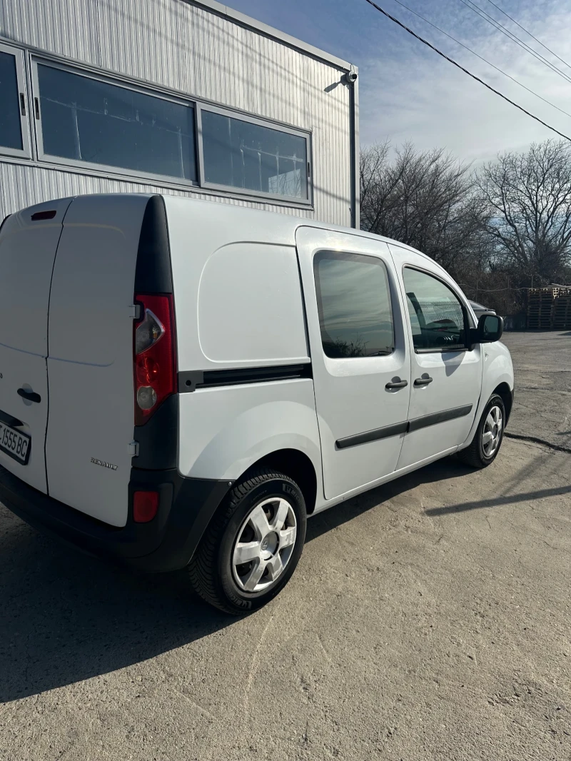 Renault Kangoo, снимка 4 - Автомобили и джипове - 49096686