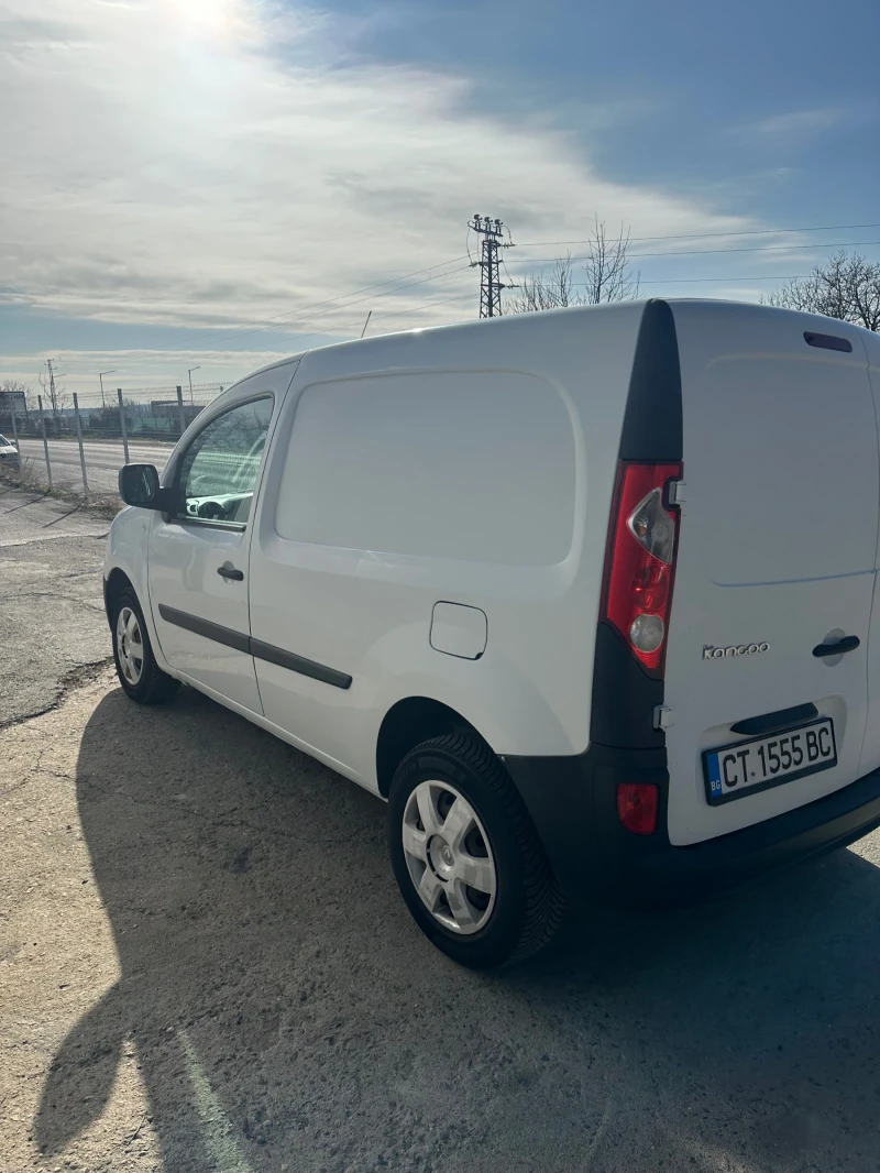 Renault Kangoo, снимка 3 - Автомобили и джипове - 49096686