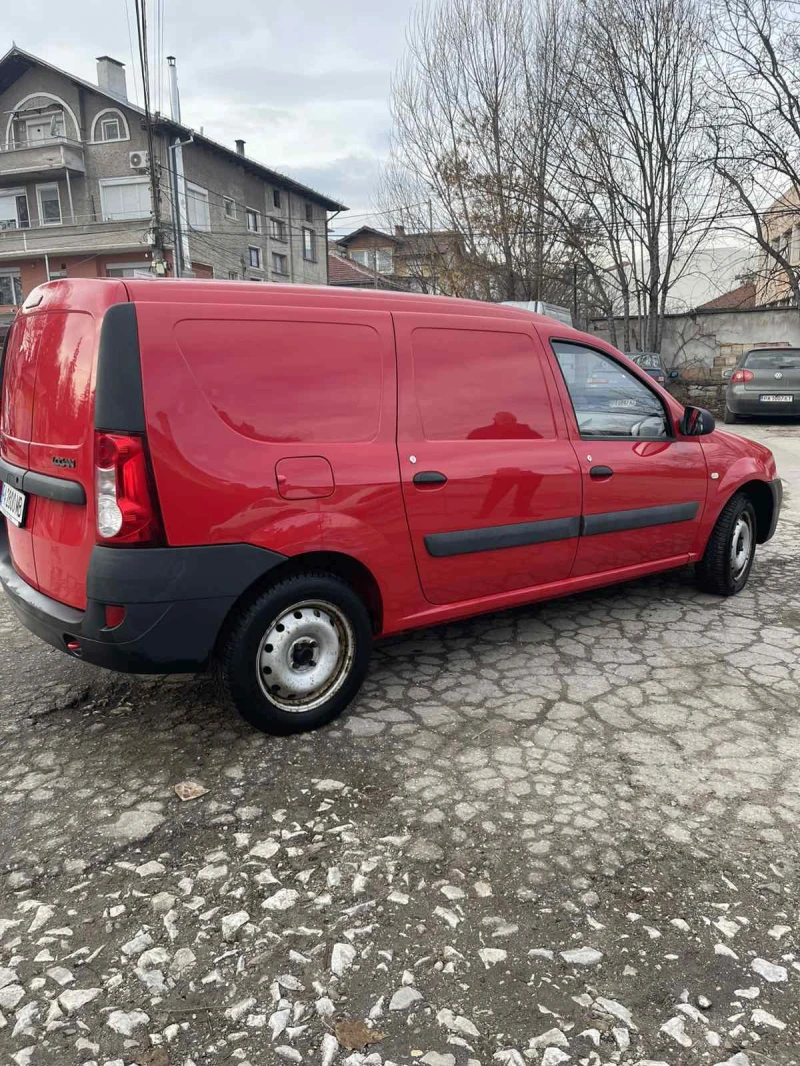 Dacia Logan, снимка 2 - Автомобили и джипове - 49387744