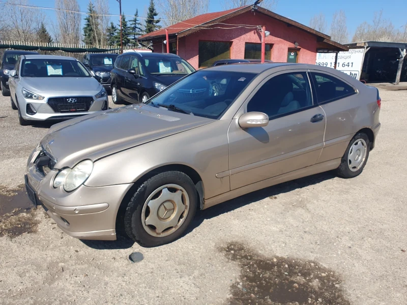 Mercedes-Benz C 180 C 180/Автоматик, снимка 1 - Автомобили и джипове - 49560333